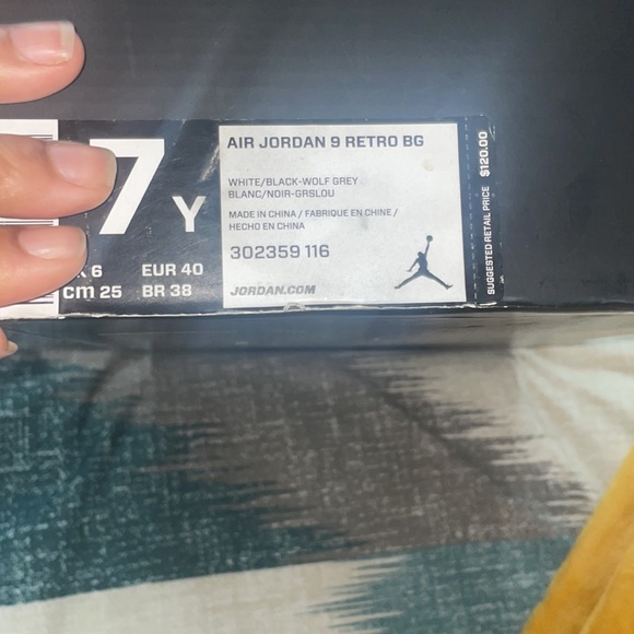 Jordan 9s Size 7Y - Picture 4 of 4